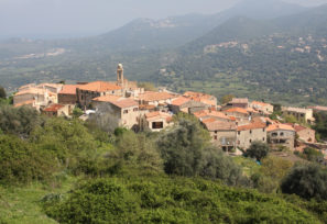 Le village de Lavatoggio en Balagne Corse