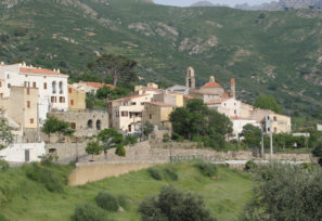 arrière-pays village de Lunghignano, Montegrosso en Balagne